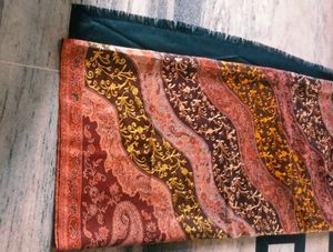 Thred Work &amp; Printed Stole No Damage Like New