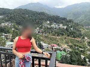 beautiful red crop top