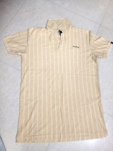 Combo Of 4 Men&#39;s Tshirt And 1 Trouser