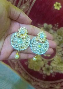 Beautiful Sparkling Crystal stone Earrings