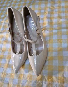 Beige/cream Y2k Ajio Heels