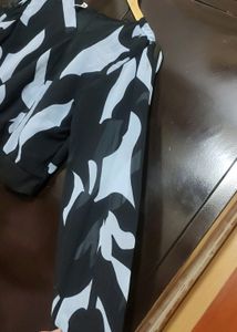 Black &amp; Grey Printed Crop Top For 36 Bust