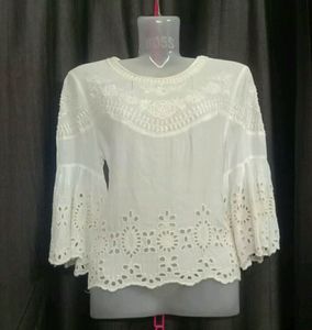 Zara Lace Eyelet Ruffle Top 💖