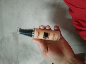 Million colors foundation