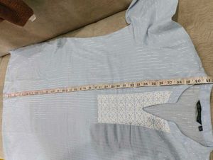 Elegant Blue Embroidered Kurta