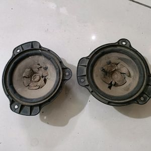 2 Speakers