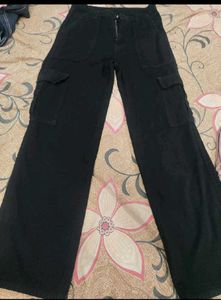 Black Wide Leg Cargo Pants