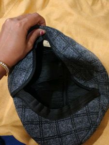 Gray Plaid Driving Cap