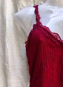 CUTE MAROON TOP