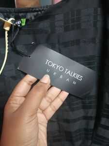 TOKYO TALKIES BLACK A LINE MIDI DRESS