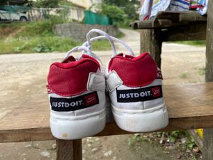 Nike Sneakers