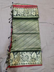 Green &amp; Red Banarasi Silk Saree