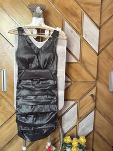 One piece dress, stretchy fabric,