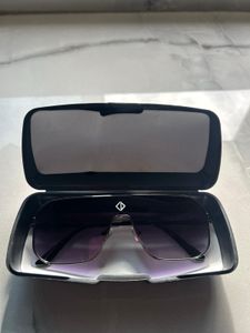 Stylish Aviator Sunglasses