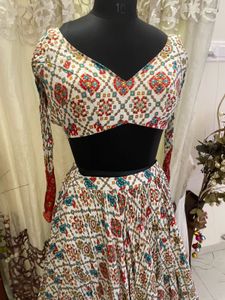 Elegant Lehenga Choli Set