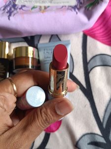 Estee Kader Skincare Kit With Pouch