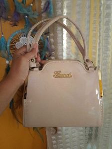 Nude Handbag With Attachable Belt