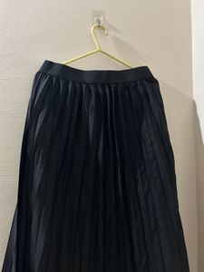 Pleated Midi Skirt