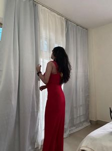 Elegant Red Midi Dress