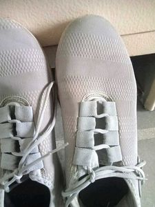 Men&#39;s sports shoes lowest price