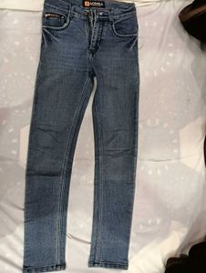 Stylish Blue Denim Jeans