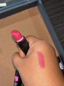 Elle 18 Matte Lipsticks