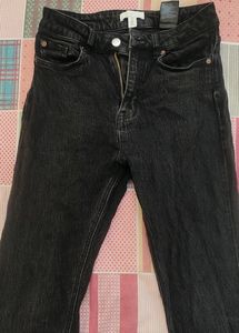 H&amp;M Straight Jeans | No Flaws