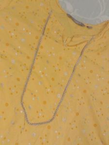 Avaasa Yellow Kurthi