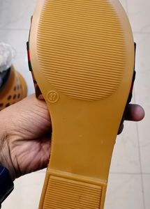 GUCCI IMPORTED SLIIPPER