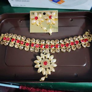 Red &amp; Gold Floral Choker Necklace Set