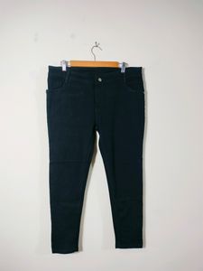 Black Casual Jeans (Women's)