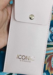 Iconic London Eye Makeup Brushes