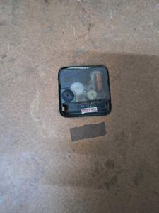 3 Pis Wall Clock Mint Condition Working conditio