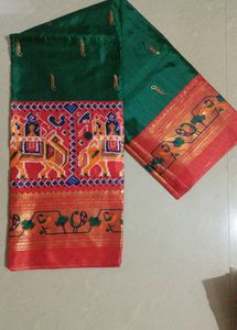 Dola Silk With Foil Print All Over Saree ✨