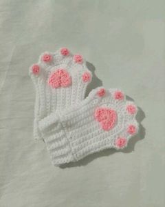 Crochet White Paw Gloves 🐾