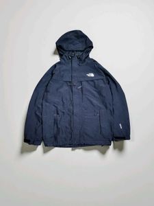 Northeface windcheatee
