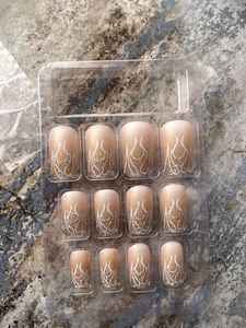 Kucai Beauty Press-On Nails