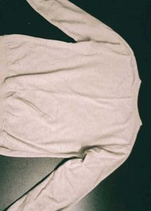 off white pullover sweater👕