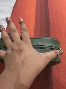 Chic Green Crossbody Bag