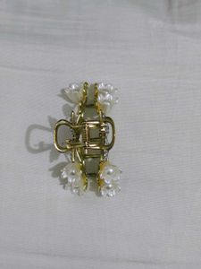Pearl Flower Hair Claw Clip