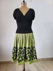Floral Embroidered V-Neck Dress