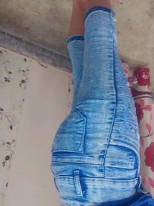 Capri Jeans For Girls