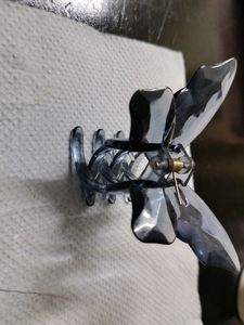 Butterfly Clip
