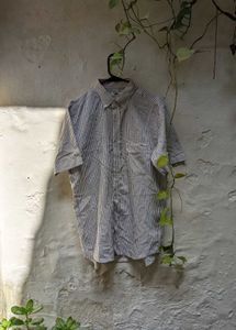 Uniqlo Men's Imported shirt