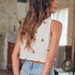 Floral Embroidered Tank Top
