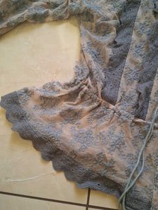 Lace Detailed Long Sleeve Top