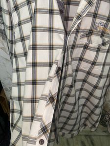 Londonderry XL Size Shirt