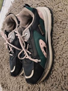 Stylish Colorblock Sneakers