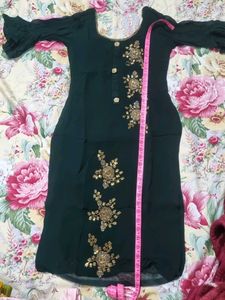 Elegant Green Embroidered Salwar Suit