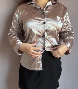 💕🌸Smooth Silk Top 🤎🤎